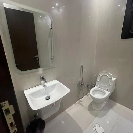 شقة مكونة من غرفتين نوم وصالة Qadisiyah Riyadh Exterior photo